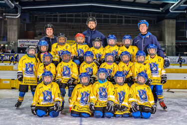 Gruppenbild 2021/2022 Hockeyschule | © Foto: Foto Homberger Arosa